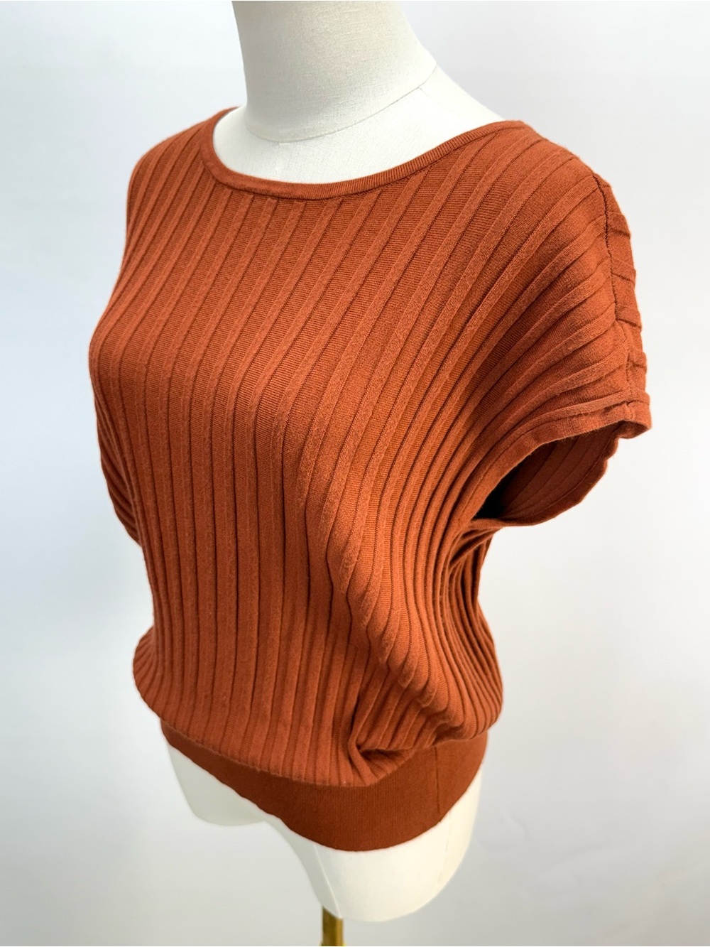 LASCANA Rust Ribbed Short Sleeve Sweater size 6 - Picture 4 of 13